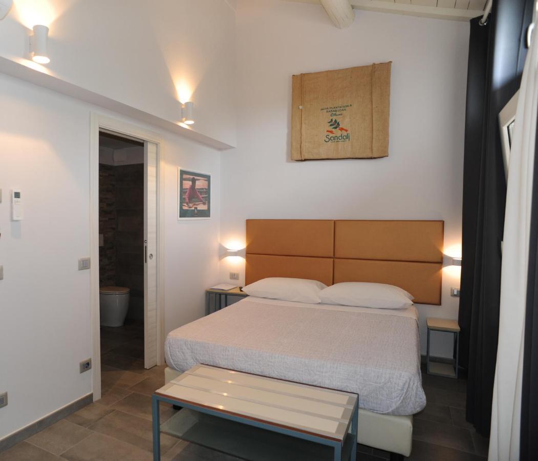 Hotel Tlcafe Hospitality San Secondo Parmense Exterior foto