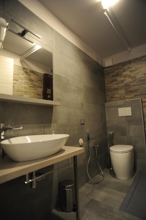 Hotel Tlcafe Hospitality San Secondo Parmense Exterior foto